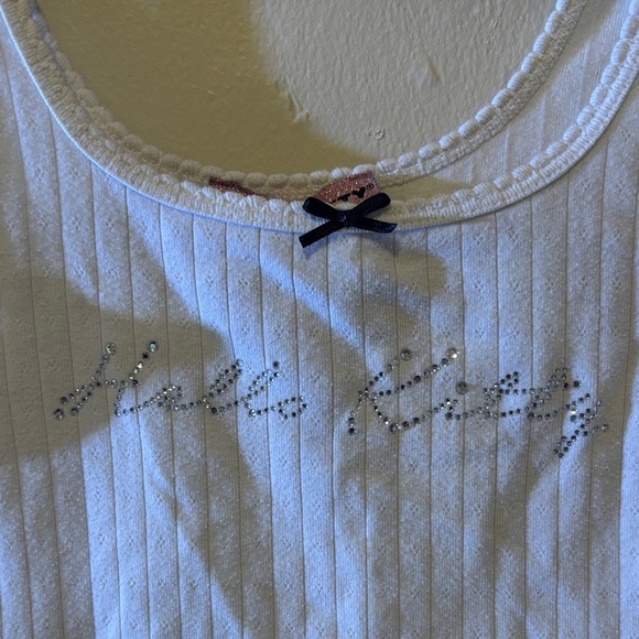 Hello Kitty White Ribbed Tank Top - Picture 2 of 3